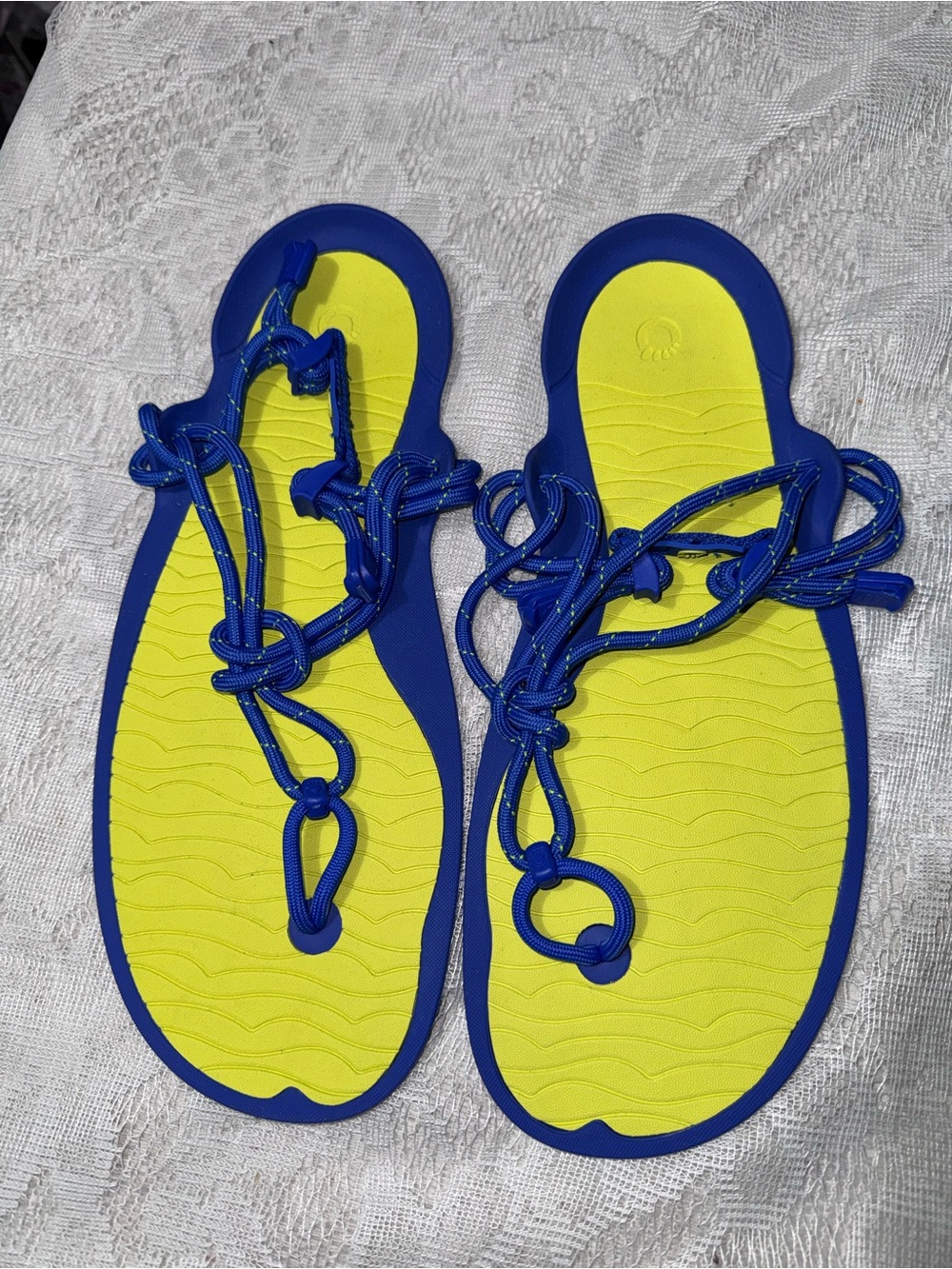 Vibrant Xero Shoes Aqua Cloud Sandals sz 14 Men